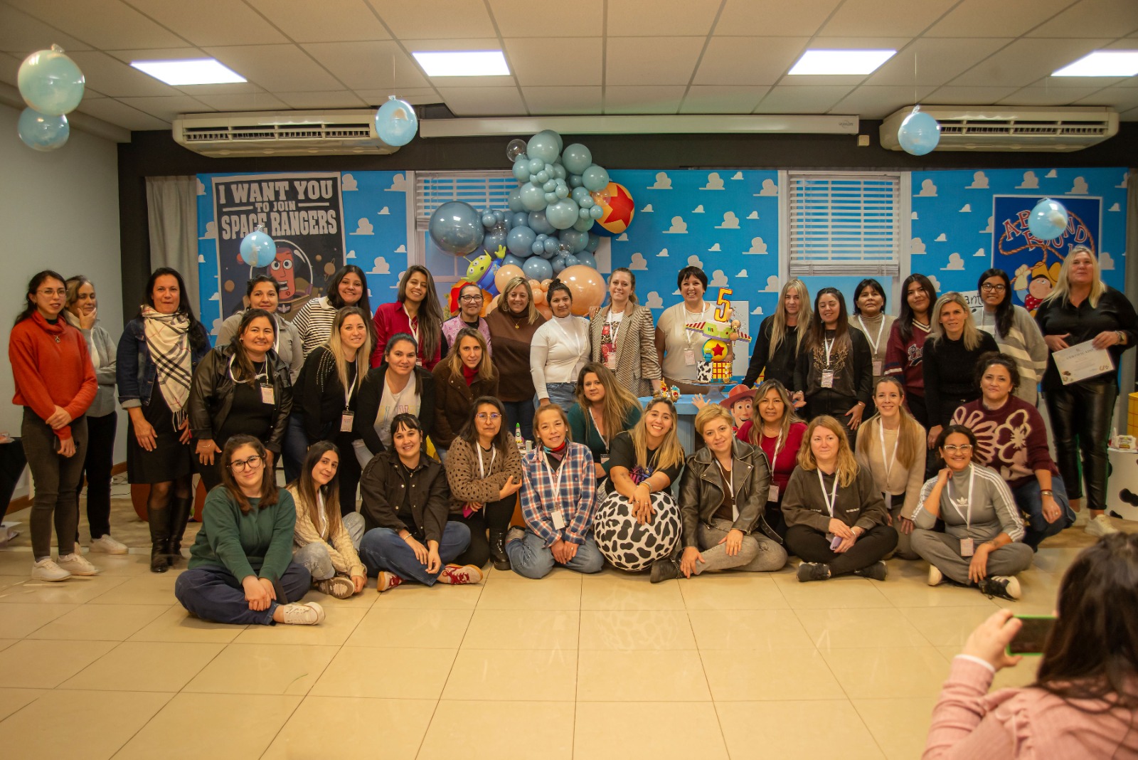 Flor con alumnas Bloom Eleva